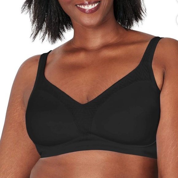 Playtex Other - New - Women's 18 Hour® Bounce Control Convertible Wireless Bra